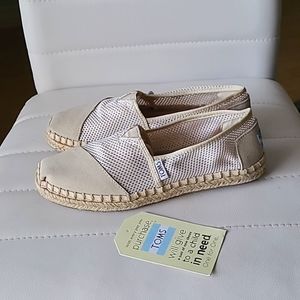 Toms Classic Mesh Flats ❤️